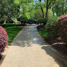 Professional Driveway Cleaning in Cornelius, North Carolina Image
